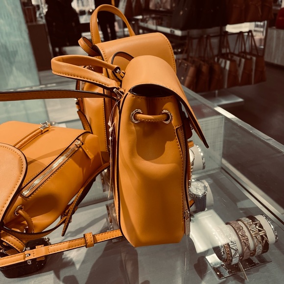 Michael Kors Backpack Bag Phoebe XS Flap Drawstring Backpack Honeycomb New - Picture 9 of 16